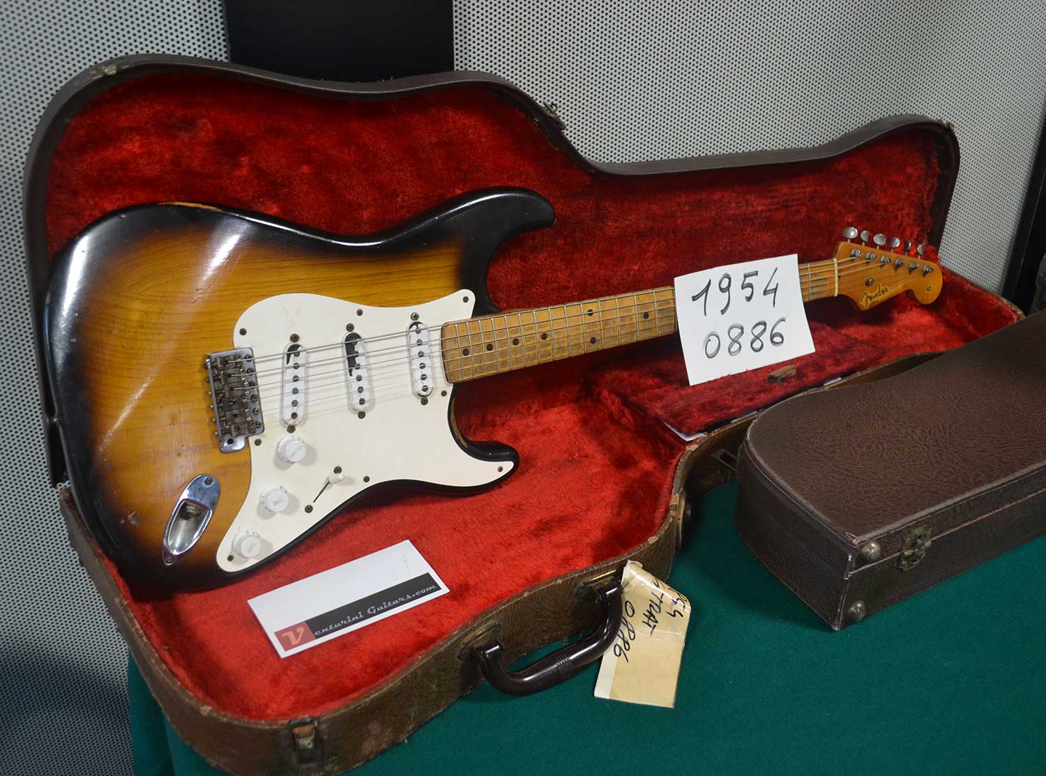gallery item
