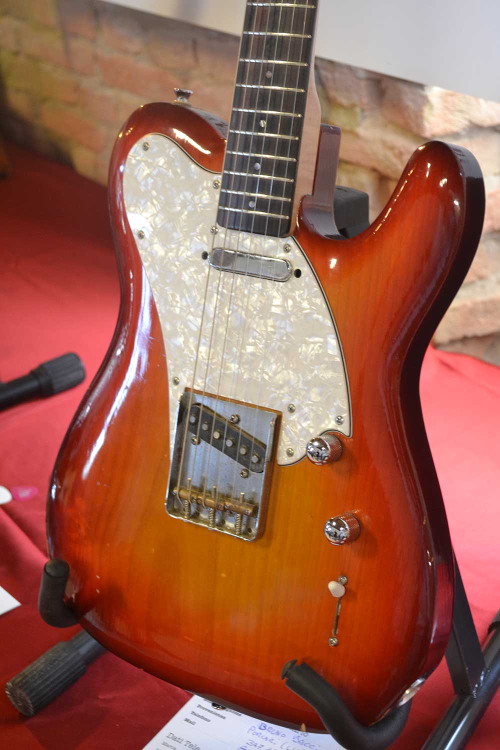 gallery item