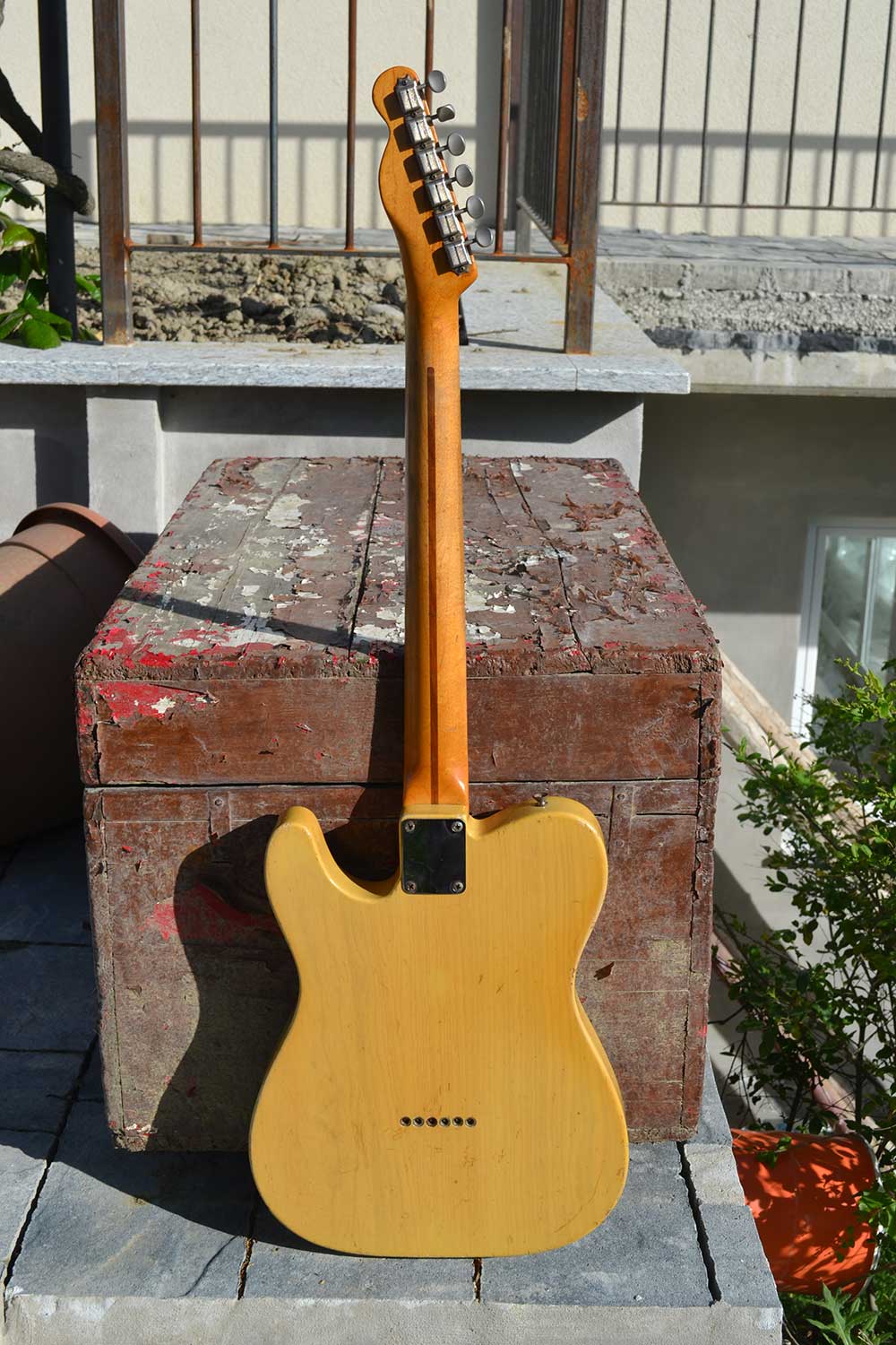 gallery item