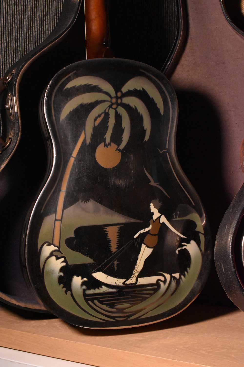 gallery item